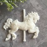 Лошадка с детской карусели 7,2х6,3 см,  гибкий декор /гд925