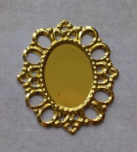 Филигрань-сеттинг 1005, цв. зол., 35х32мм, серединка 20х15мм  ― Творча майстерня ДекоПарк