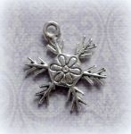 Снежинка, подвеска, 21мм, цв.: сер (scb165)