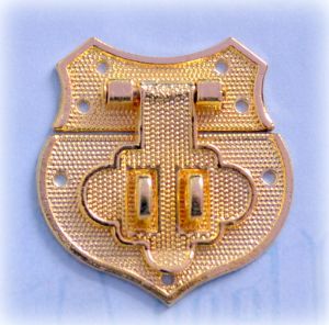 Замок 048-2, цв. зол., 40х43мм  ― Творча майстерня ДекоПарк
