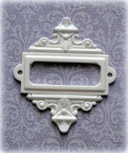 Рамка Ажурная из полимера (под шурупы), цвет: оттенки белого.Внутр.размер(3,7х1,7) ― Творча майстерня ДекоПарк