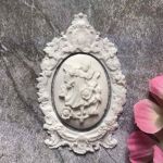 Рамка ажурная 7х4,3 см с камеей Эльфы/гд904