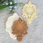 Молд А523Б, Вензель Лилия 9,7х6,5 см