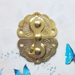 Замок 032, цв.: зол., 4,2х3,4 см